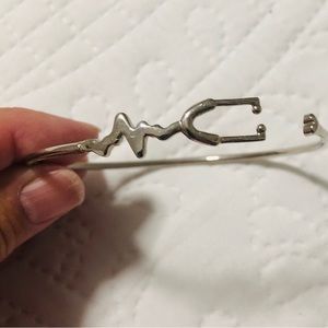 Stethoscope bracelet